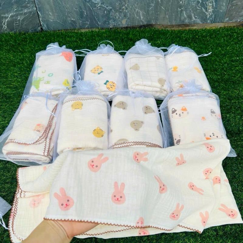 Khăn Xô Muslin Đa Năng 2 Lớp Siêu Thấm Hút Mềm Mại Cho Bé 1