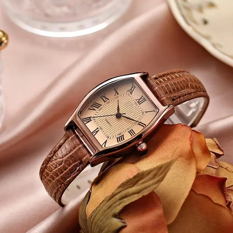 1pcs vintage quartz watch female fashion simple watch temperament