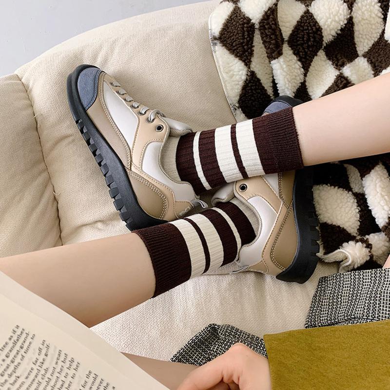 SET 10 đôi tất nữ cổ cao kẻ ngang hình gấu phong cách thời trang Women Cotton