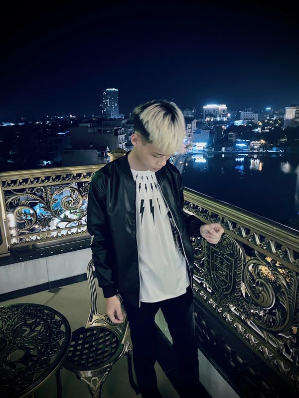 Áo khoác da nam nữ bry chữ thêu  hàng 2 lớp lót gió có túi trong Jacket 4