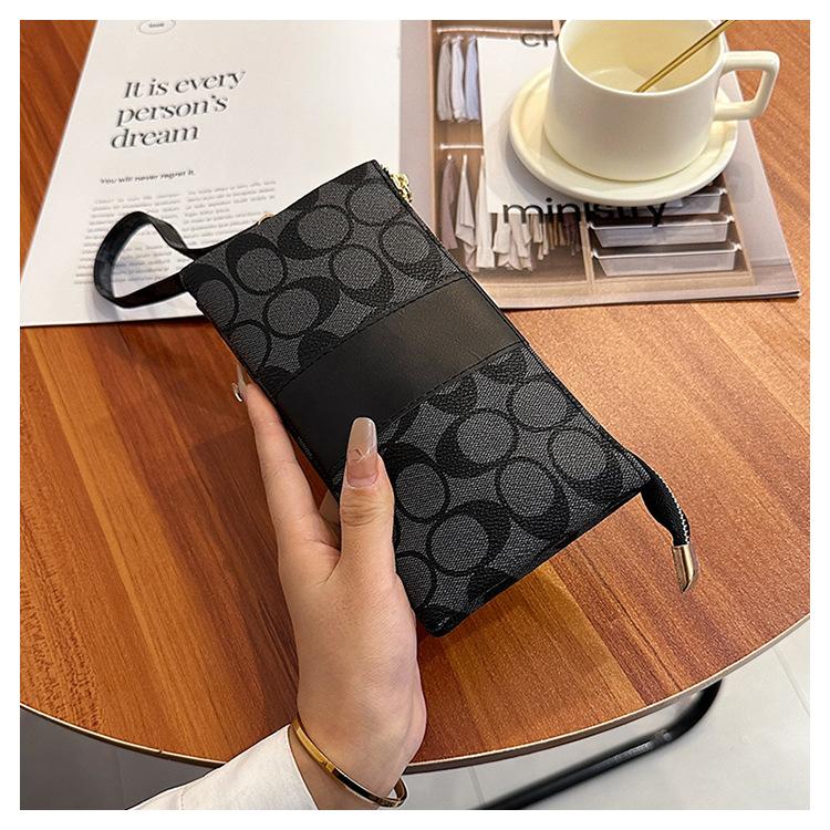 Product Introduction of 189 Soft Leather Printed Clutch 2025 New Women's Stylish and Lightweight Mini Bag Multifunctional Coin Purse Mobile Phone Bag 32