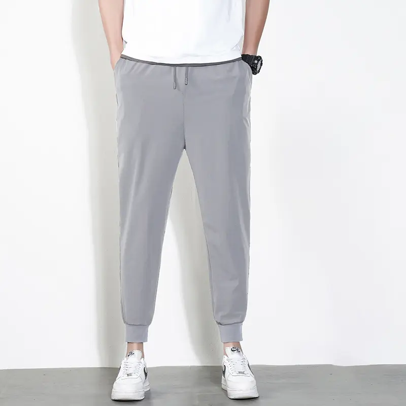 Men's new style sports pants, loose ankle-length pants, summer lightweight casual versatile ice silk sweatpants.