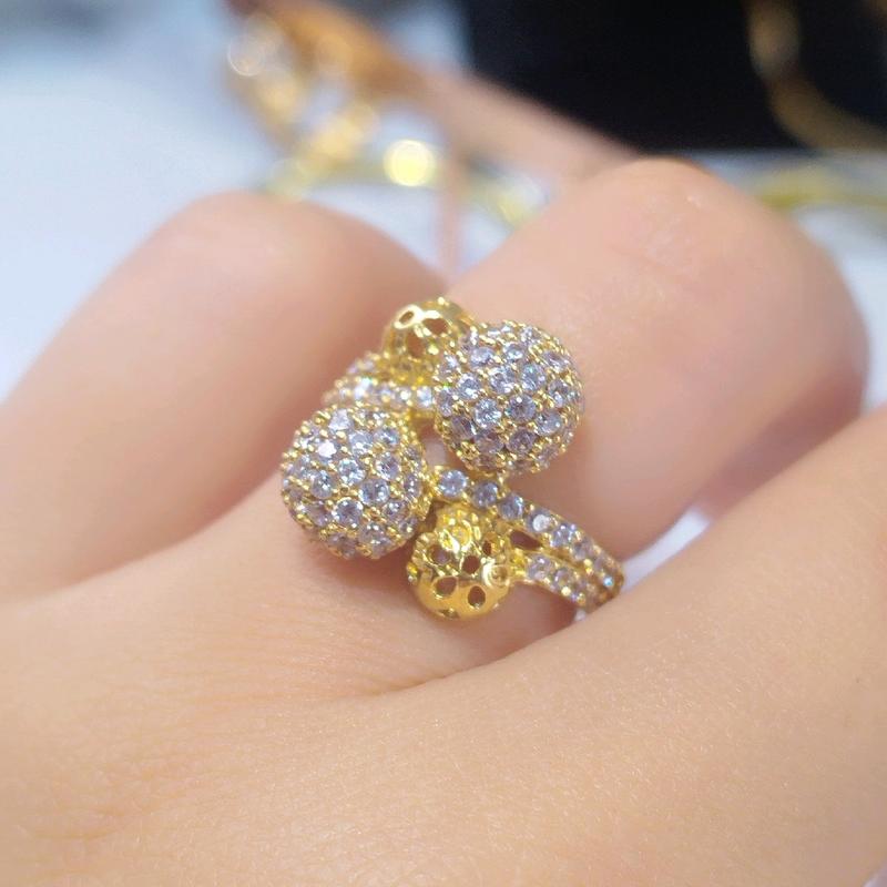 Nhẫn đồng vàng nguyên chât bi đính xoàn chạm 4 chấu 3