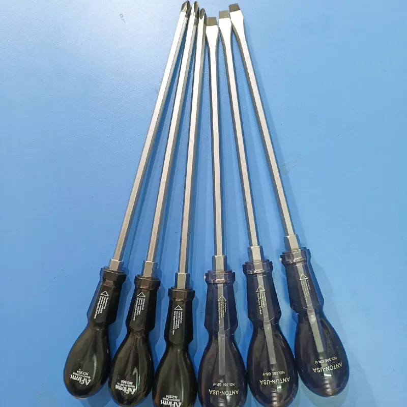 Vít đóng 1 đầu 8 ly Bake/Dẹp, chiều dài 30cm 0