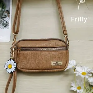 Tas Frilly