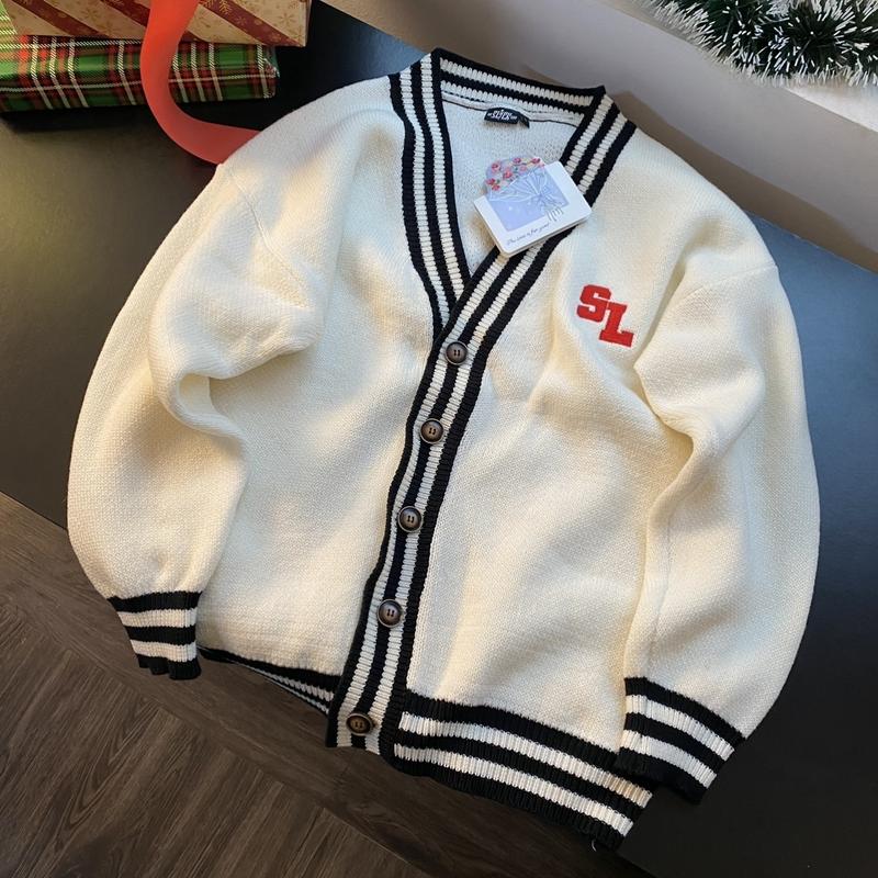 Áo Cardigan Len Slick Way Cream Thêu Đỏ- Len Lông Cừu Dệt Kim Cao Cấp - Local Brand The Slick Way  UNISEX