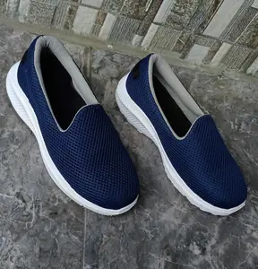 sepatu slip on anak warna navy size 28-37