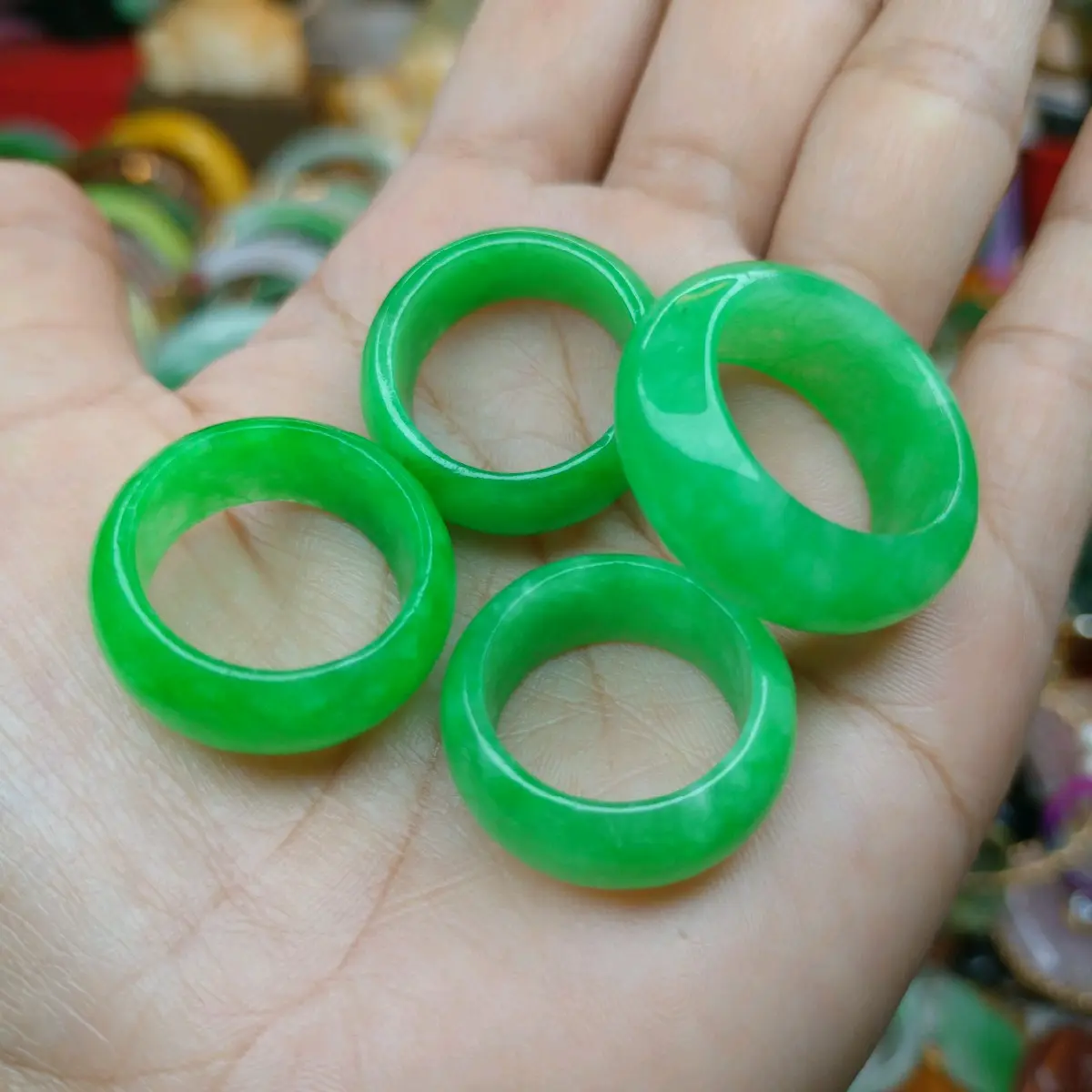 nhẫn cẩmthach xanh