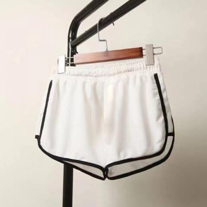 Product Introduction of Thin Sports Shorts Women's Running Pants Loose Casual Three-Point Shorts 23