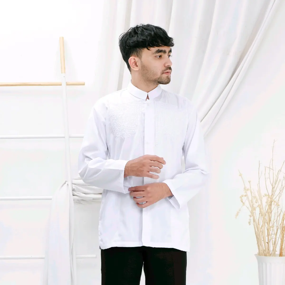 Laatansa Exclusive - Baju Koko Putih Bordir Putih Lengan Panjang
