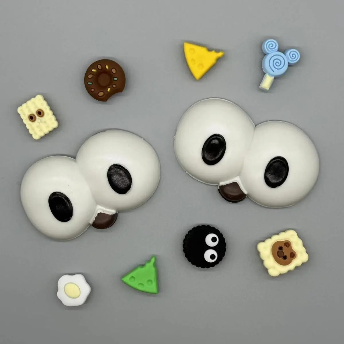 [Store Hot Sale] Hole Accessories Shoe Charms Cute Funny Fun Eyes DIY Shoe Decorations Detachable Buckle Shoe Flowers