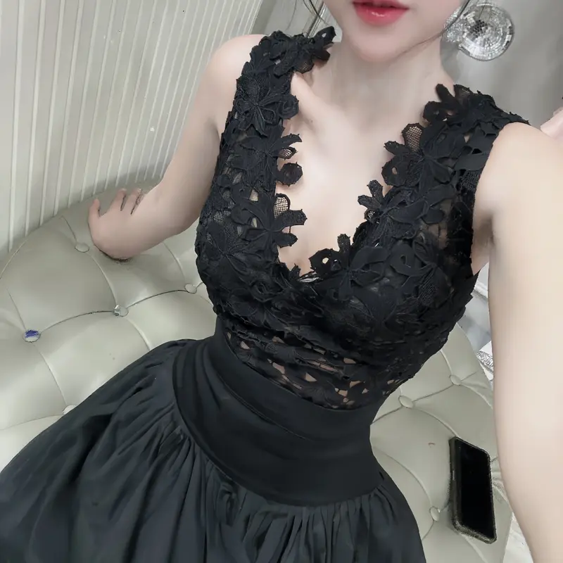Sét thiết kế - Sét áo ren hoa phối chân váy xoè nhún dáng dài 1337-CN Women Nữ Top Nhung Viền Ren 1