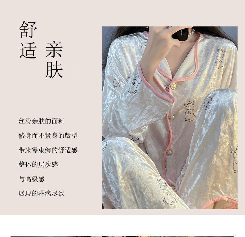 Product Introduction of Bộ Đồ Ngủ Nhung Kim Cương, Cao Cấp, Dành Cho Nữ, Bộ Đồ Mặc Nhà Dài Tay, Phong Cách Pháp Ngọt Ngào Nhung Vàng Mới, Thích Hợp Cho Mùa Xuân, Mùa Thu Và Mùa Đông 23