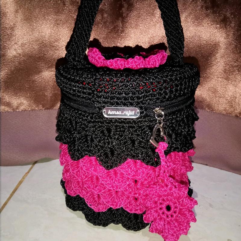 tenong rajut motif crocodile 5