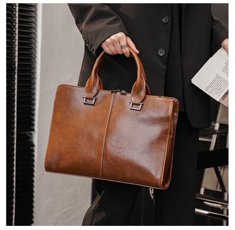Product Introduction of [1146 People Collection] Original Retro Fashion Portable Shoulder Bag Men'S Briefcase Casual Bag Messenger Bag Business Computer Bag Men'S Bag 11