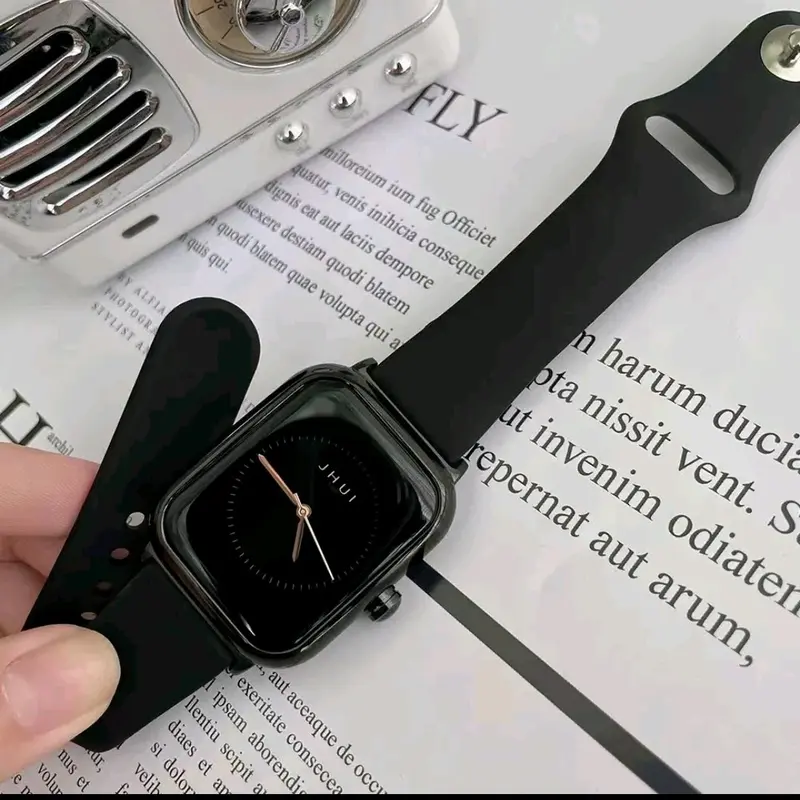 [PAKET COMBO] 100RB DAPAT 4PCS JAM TANGAN WANITA TRENDY KEKINIAN 1