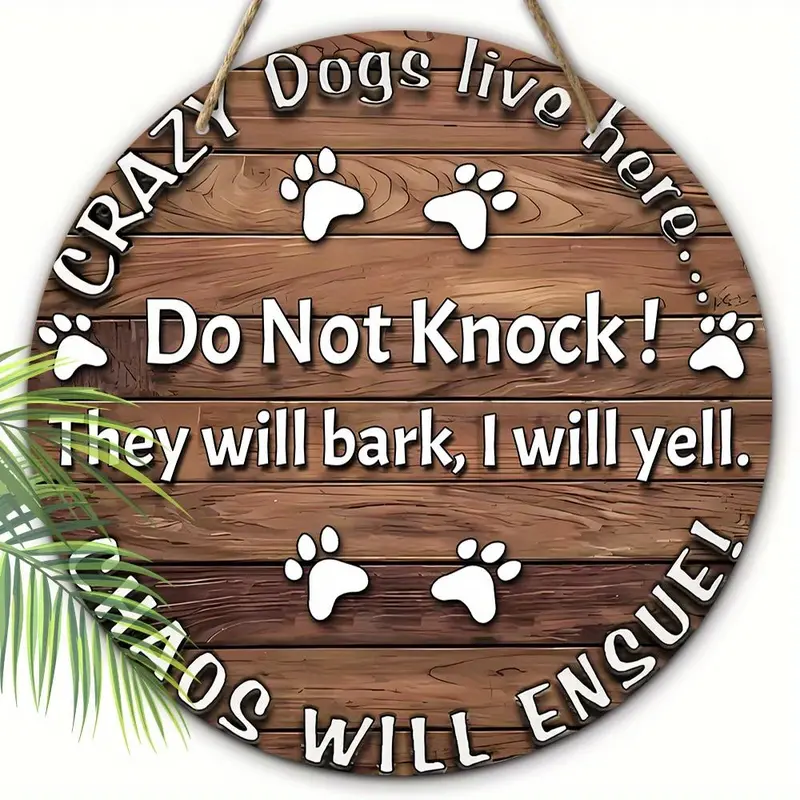 Dog Paw Pattern Wooden Hanging Sign, Crazy Dogs Live Here Hanging Ornament, Funny Hanging Decoration for Home Garden Party, Home Decor 2