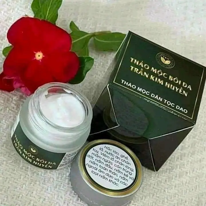 thảo mộc bôi da trần kim Huyền chuyên các vấn đề về da