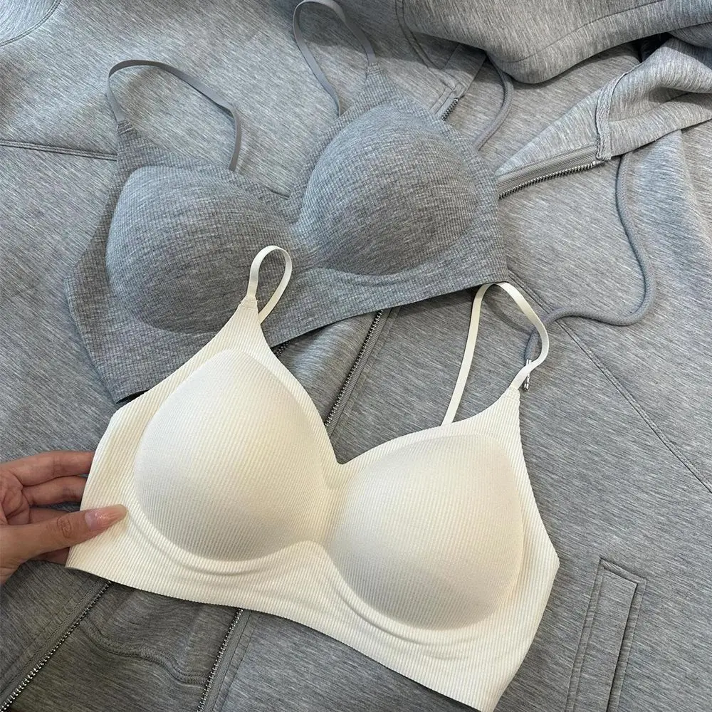Traceless Fixed Cup with Round Chest Women's Anti-sagging Adjustment Bra