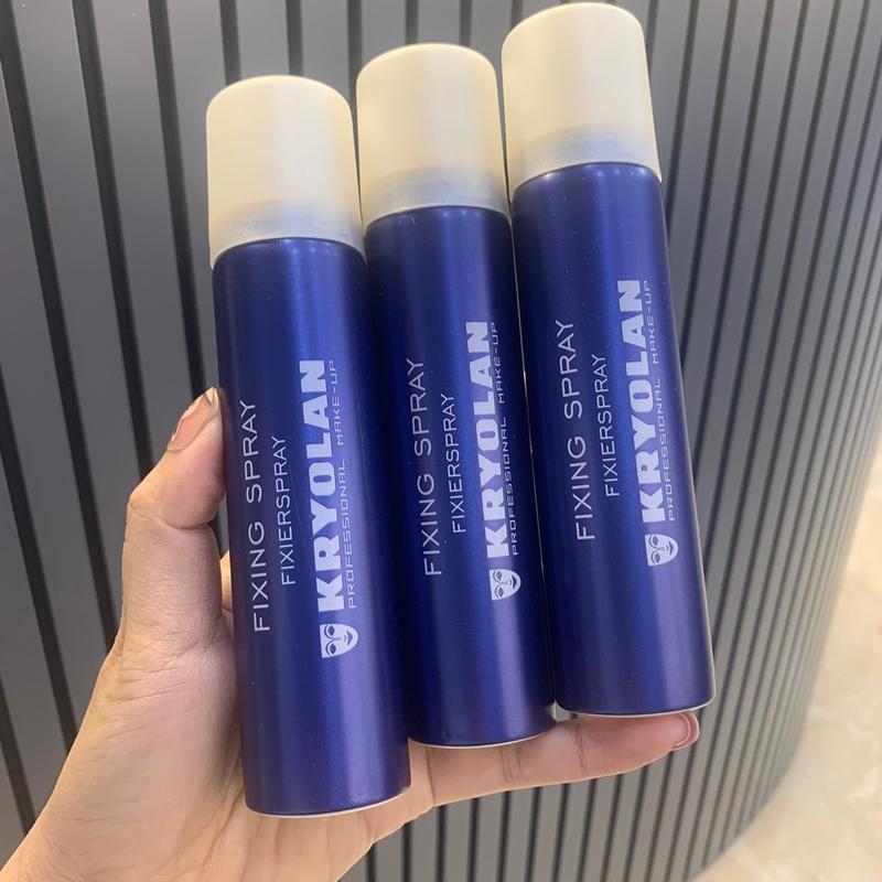 XỊT KHOÁ NỀN KRYOLAN 100ml