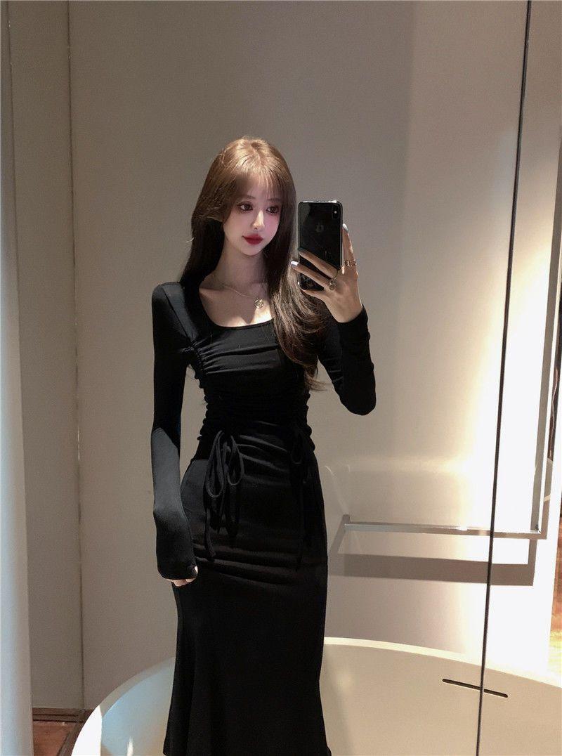 Product Introduction of Black square neck long sleeved dress for women, Korean style fashion solid color Retract your waist Wrap the buttocks casual fish tail mid length skirt 3