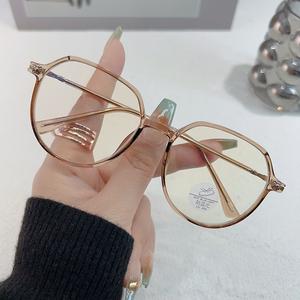 Ultra-Light Vintage Tea-Toned Eyeglasses for Women – Retro Floral Style Clear Lens Glasses, Artistic Full-Frame Fashion Eyewear