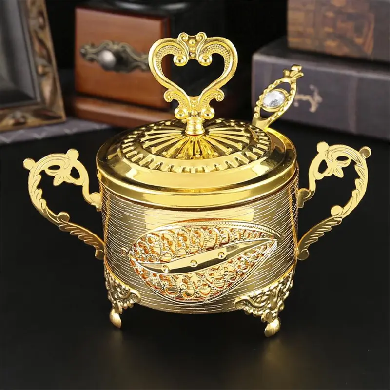 European Style Storage Jar with Lid & Spoon, 1 Count Exquisite Vintage Spice Tea Coffee Sugar Storage Box, Desktop Decoration for Home Kitchen Dining Room, Bottles 0
