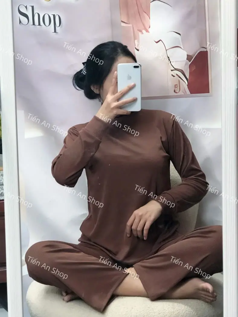 Bộ thun tăm cổ lọ quần xuông ,chất liệu thun co dãn thoái mái vải mềm mát Nữ Women Top set