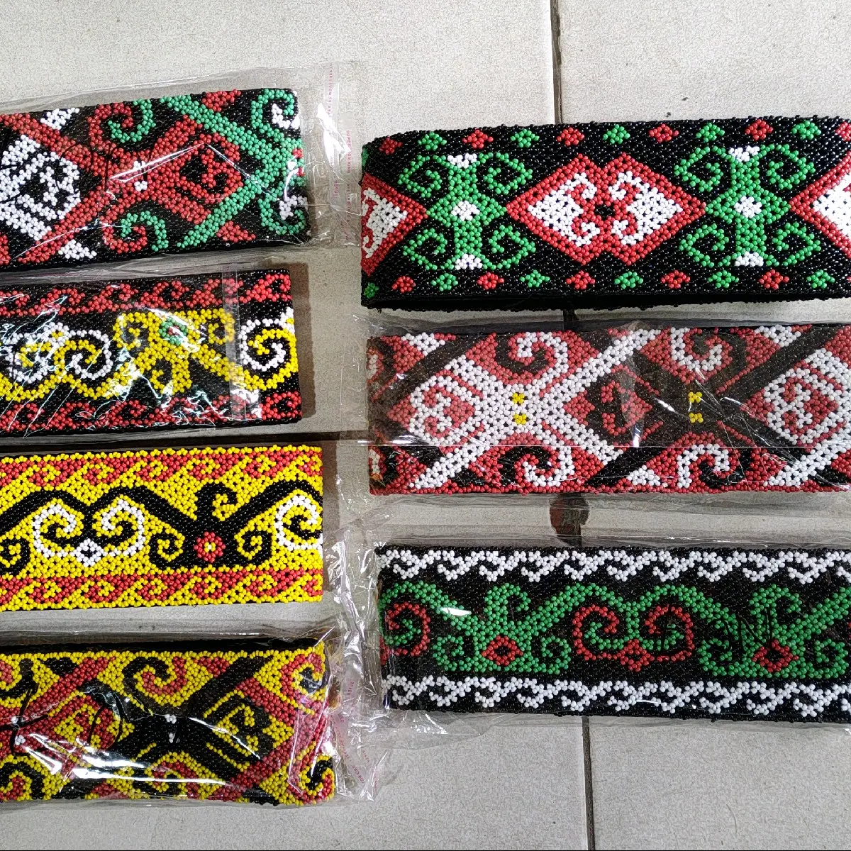 Peci Manik Khas Kalimantan kopiah dayak