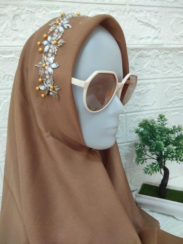 HIJAB SEGI EMPAT PAYET SINAR GLOWING LASERCUT / HIJAB SEGI EMPAT MEWAH / HIJAB PESTA / HIJAB SINAR GLOWING LASERCUT 2