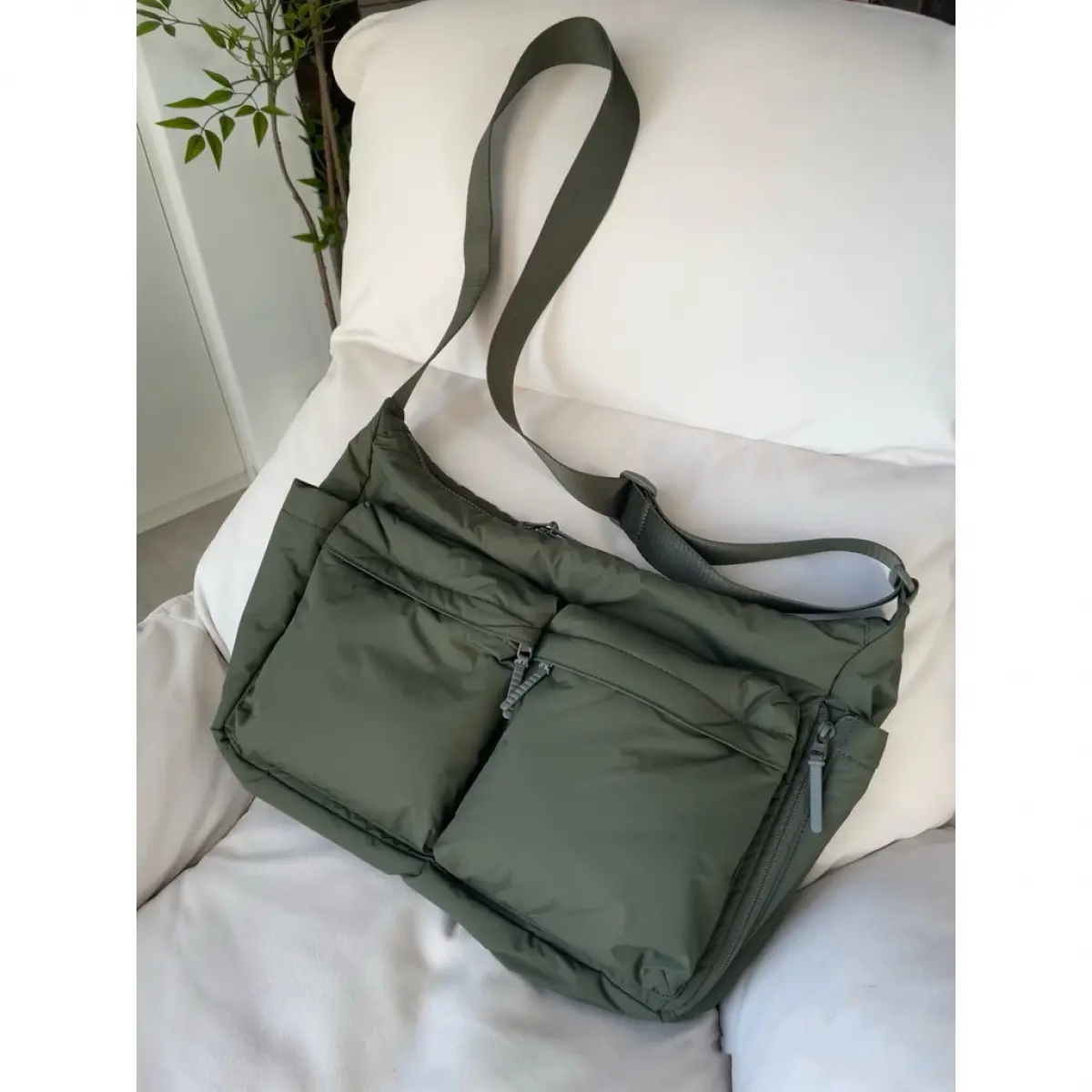 Casual Nylon Crossbody Messenger Bag Unisex Canvas Shoulder Bags Large Multiple Pockets Sport Travel School Bag