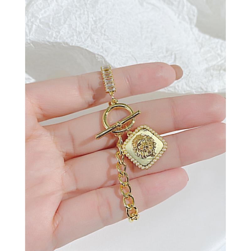 Product Introduction of European and American Hot-Selling Simple Retro Patchwork Bracelet Square Pendant OT Buckle Design Copper Bracelet for Women - Basjoo Studio 7