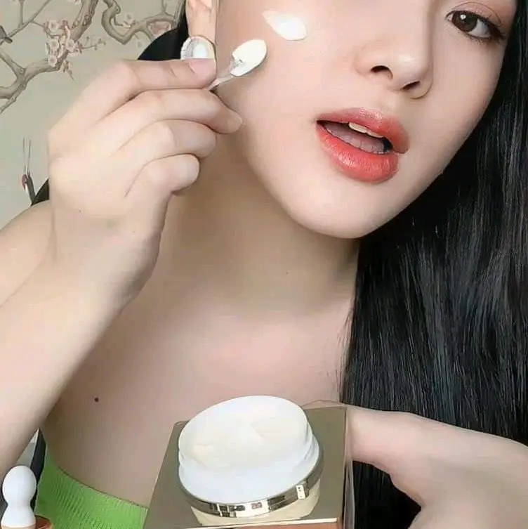 Kem fairy chính hãng 30g[tặng 1 typ kem chống nắng 170k] hỗ trợ mờ thâm dưỡng da Collagen 3