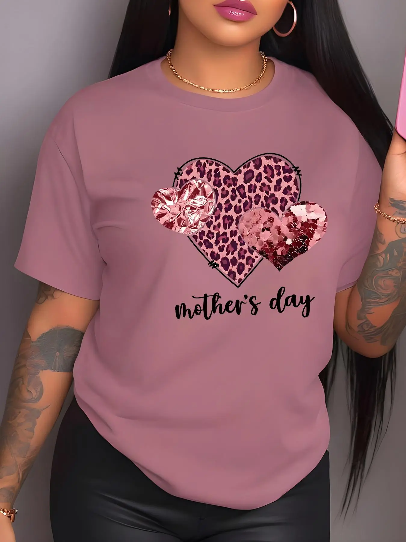 Women's Heart & Leopard Print Round Neck Tee, Casual Letter Graphic Short Sleeve T-Shirt, Ladies Clothes for Daily Wear