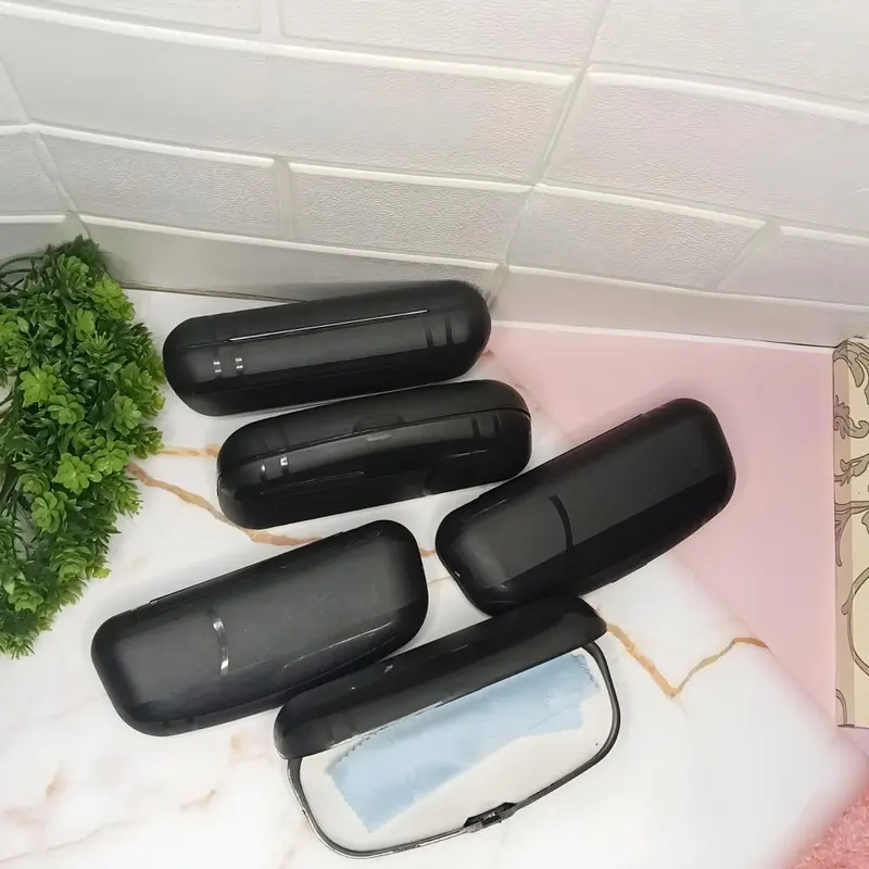 Hard case Kacamata Kotak Kacamata  BoxKacamata Tempat Kacamata  Plastik Free Lap Pembersih 4