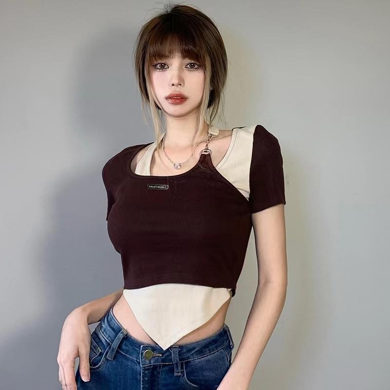 Áo croptop bigsize nữ 2 dây kiểu thời trang với thiết kế không đều với dây chuyền 1