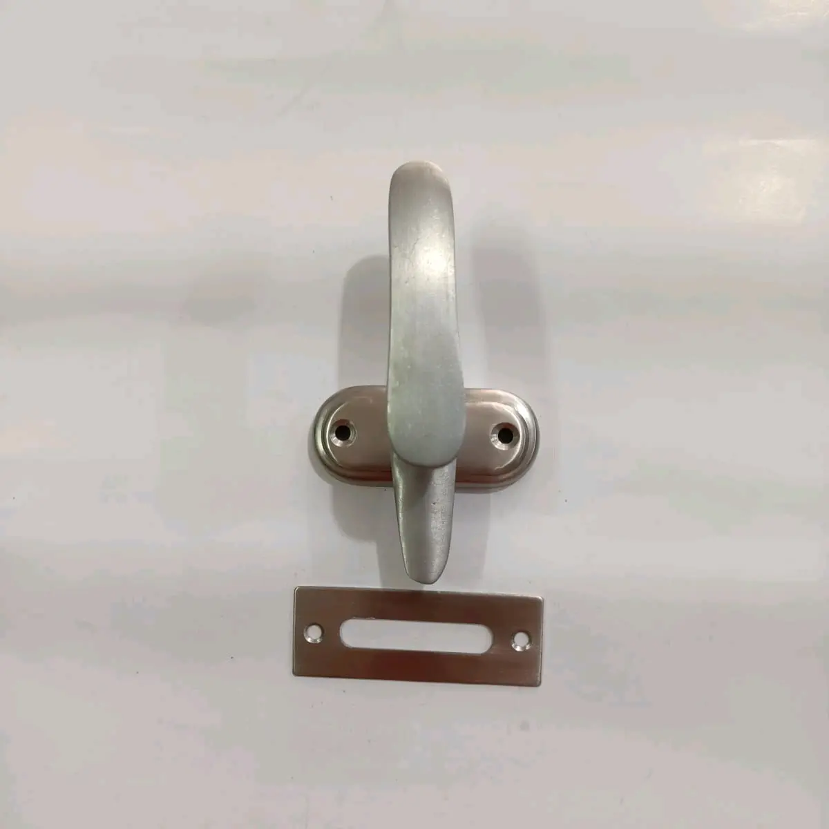 RAM BUNCIS JENDELA BAHAN ALUMUNIUM