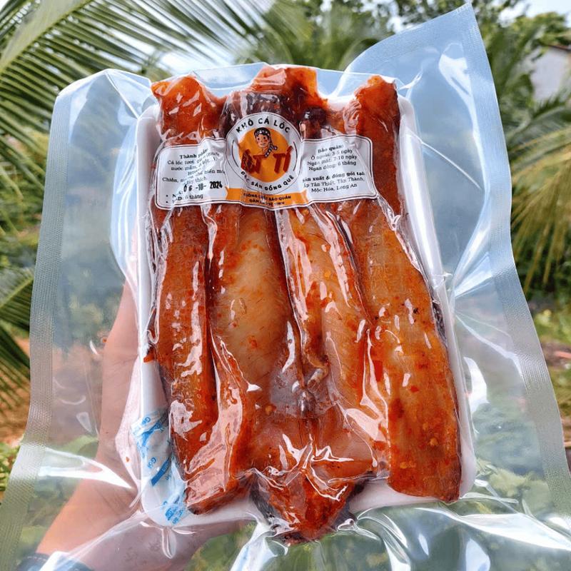Khô cá lóc nguyên con Út Tí, 2-3 nắng, vị vừa ăn không mặn - Khô cá lóc Út Tí 3