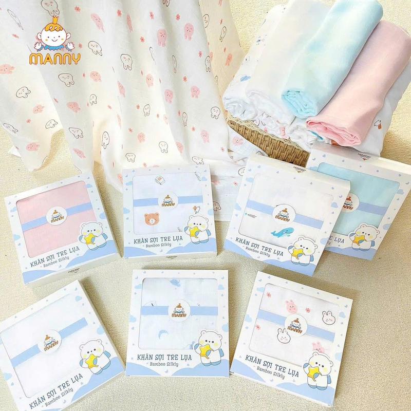 Khăn Tắm Sợi Tre Lụa 2 Lớp Manny Mềm Mại An Toàn Cho Làn Da Của Bé KT 100x100cm Mẫu Mới 2025