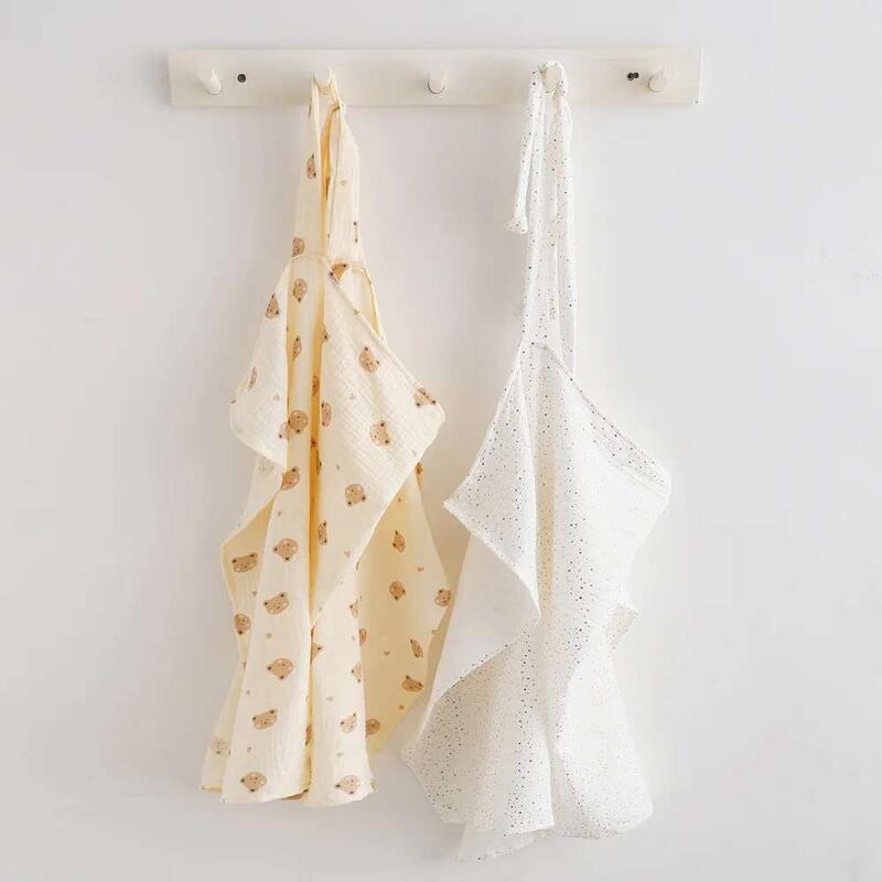 Product Introduction of New Cotton Mus Nursing Covers For Newborn Baby Swaddle Blankets Cute Outgoing Breastfeeding Shawl Towel Soft Sleeping Blanket 17