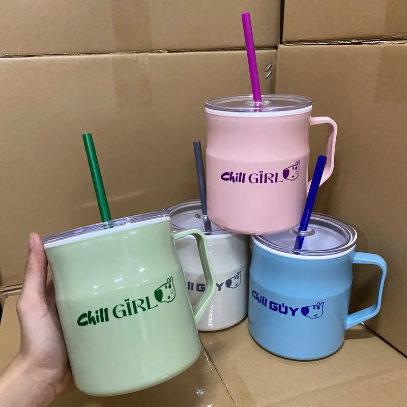 Ly giữ nhiệt 700ml Tân Lập Thành- kèm ống hút, nhựa 2 lớp giữ nhiệt tốt, thiết kế có quai cầm chắc chắn nhỏ gọn 4