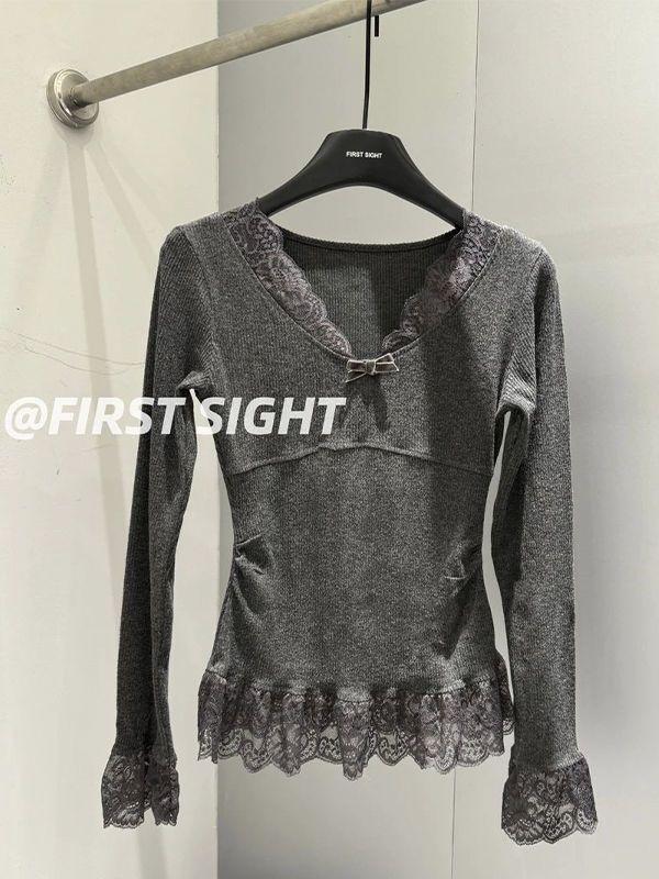 Product Introduction of เสื้อยืดแขนยาว เย็บลูกไม้ สไตล์สาวฮอต ดีไซน์น่ารักและเซ็กซี่ ทรงสลิมฟิต ฤดูใบไม้ผลิและฤดูใบไม้ร่วง มีโบว์กระชับสัดส่วน เหมาะสำหรับฤดูใบไม้ร่วงและฤดูหนาว เสื้อฝรั่งเศส 3