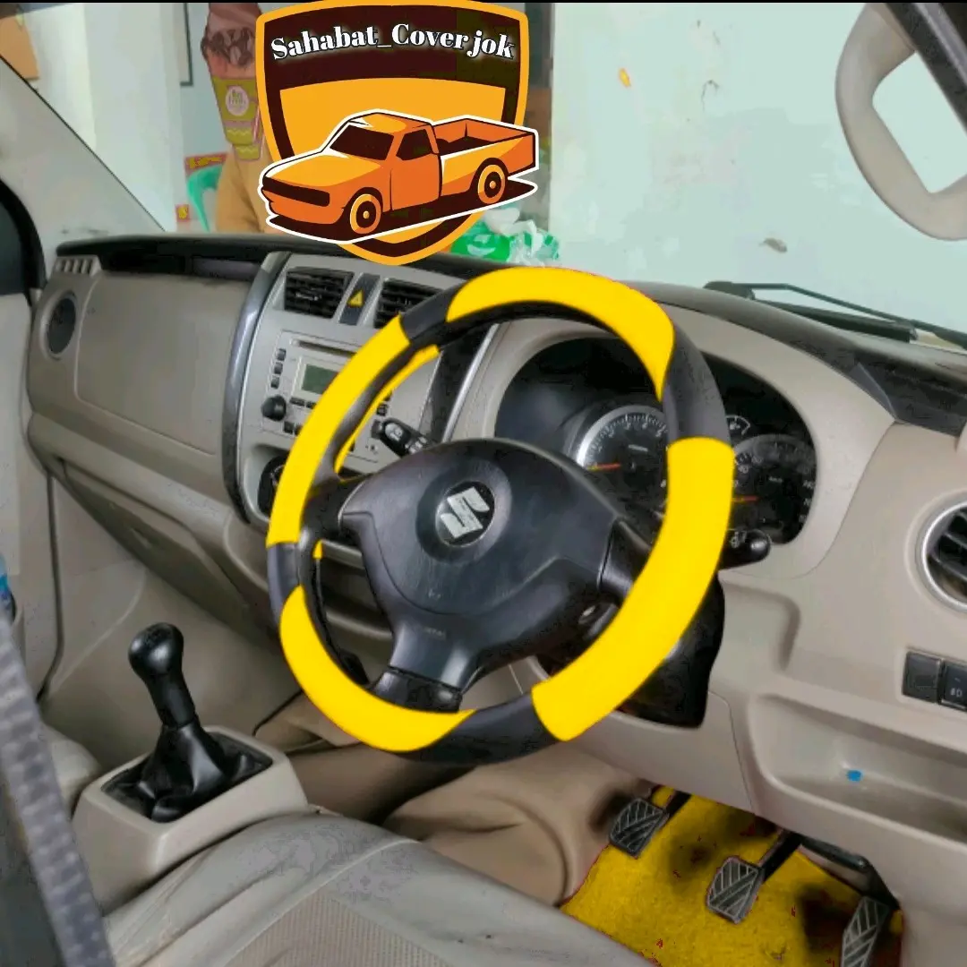 Sarung Stir Mobil Suzuki Carry, Futura, dan APV Jok Karet Karbon Asli Motorcycle Stang Setir Wheel