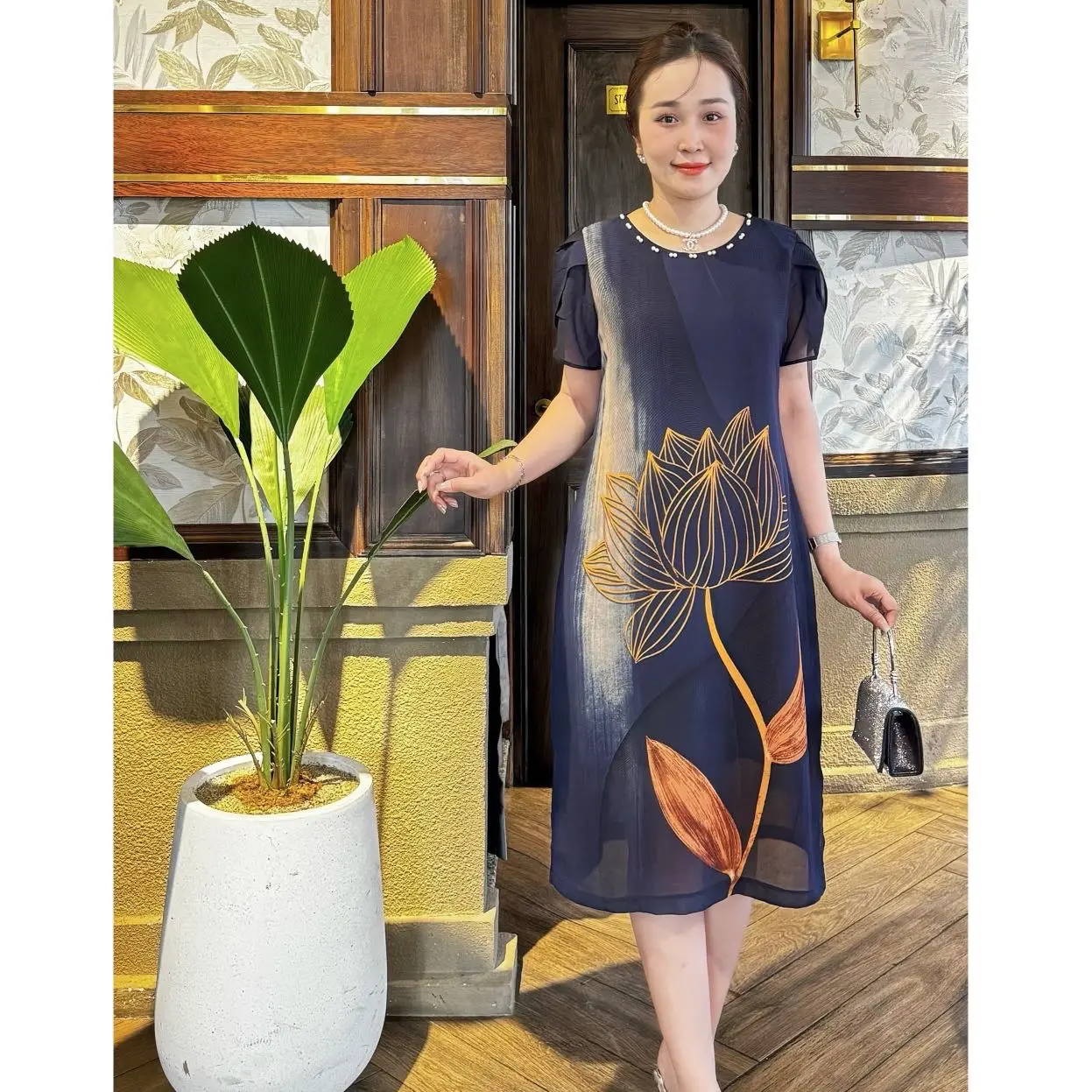 Đầm Trung Niên Dáng Suông M548 Vải voan Hàn 2 lớp  từ 50-75kg Thoáng mát Váy chữ A Nữ Dress Có hoa