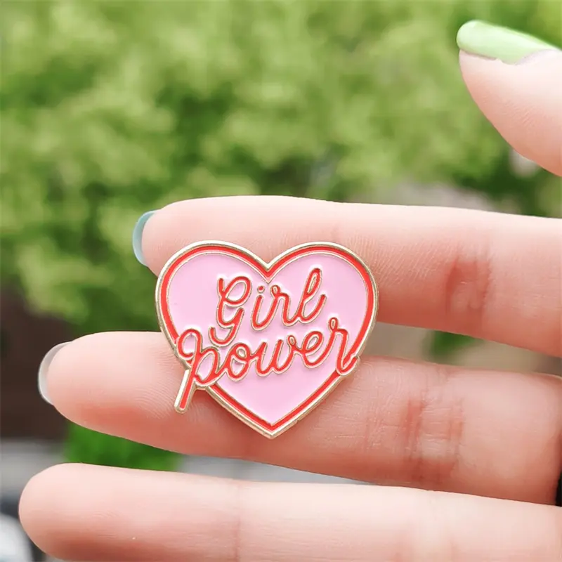 Love brooch pink compact exquisite metal badge versatile fashion temperament corsage