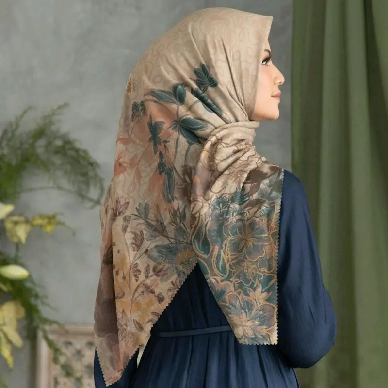 HIJAB VOAL MOTIP BUNGA SERIES Empat Mewah 6
