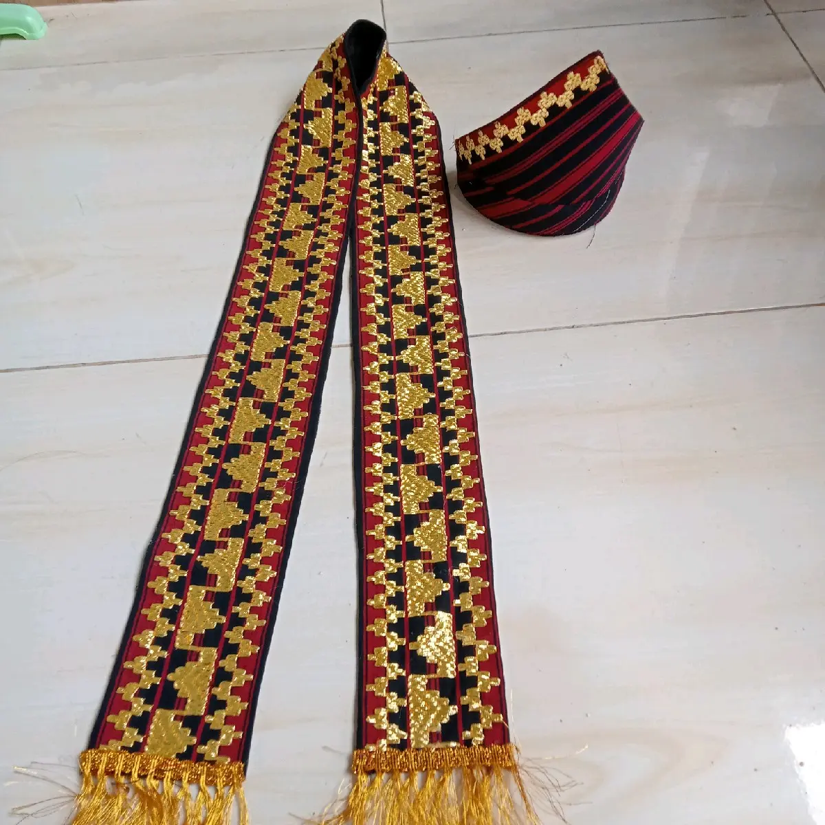 Tanjak, cukin, kikat