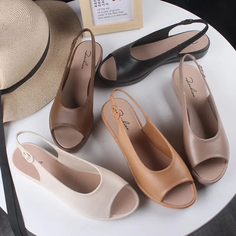 Sendal Wanita Heels Elegan Terkini 515 SEPATUDOTCOM Sendal Dengan Variasi warna Hitam,Coksu Dan Warna lainnya ,Tampil Lebih Elegann Dan Menawan