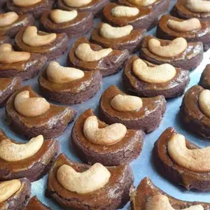 Coklat Mede Cookies Toples Tabung 600ml