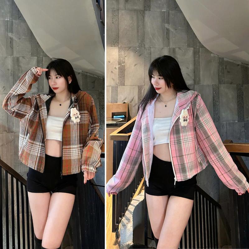 Áo khoác nữ form croptop CD2 kẻ sọc chất caro dạ cotton lót dù lụa phối LABUBU xinh xắn, dễ thương